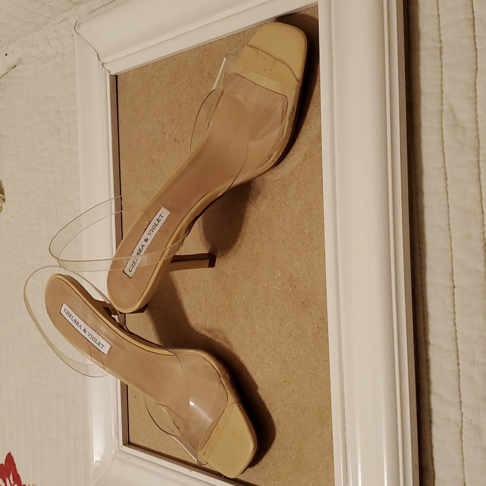 Chelsea & Violet nude sling back heels size 8
